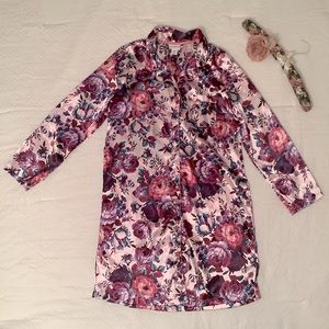 Jaclyn Smith Satin Lounge Pajama Long Sleeve Floral and Button Up, size M